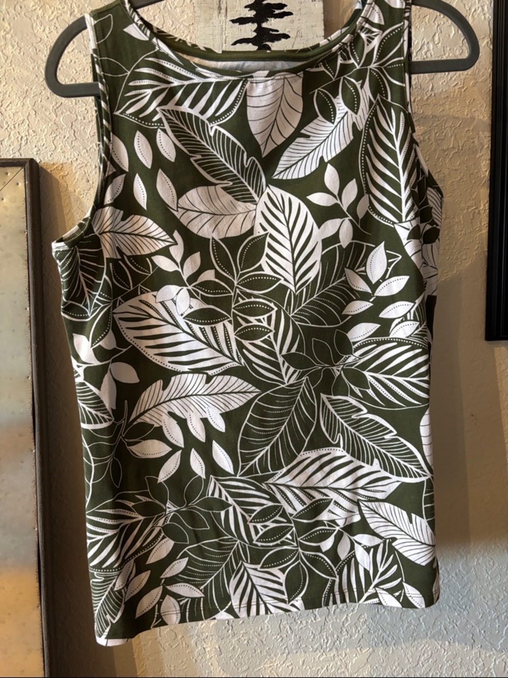 Talbots Olive & White Leaf-Print Tee